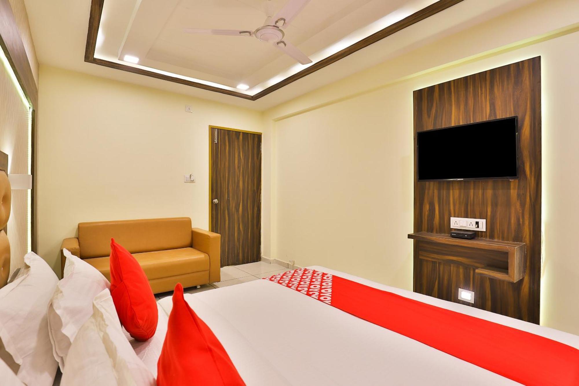 Hotel O Silver Palace Watuwa المظهر الخارجي الصورة