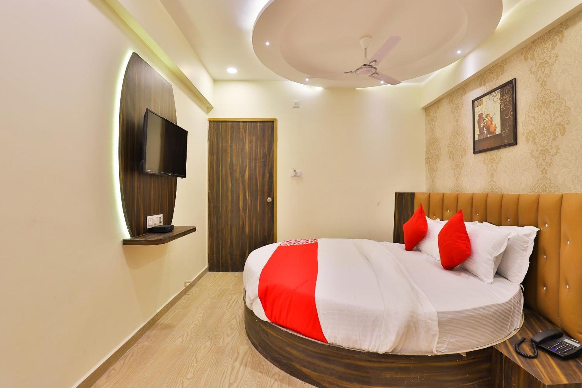 Hotel O Silver Palace Watuwa المظهر الخارجي الصورة