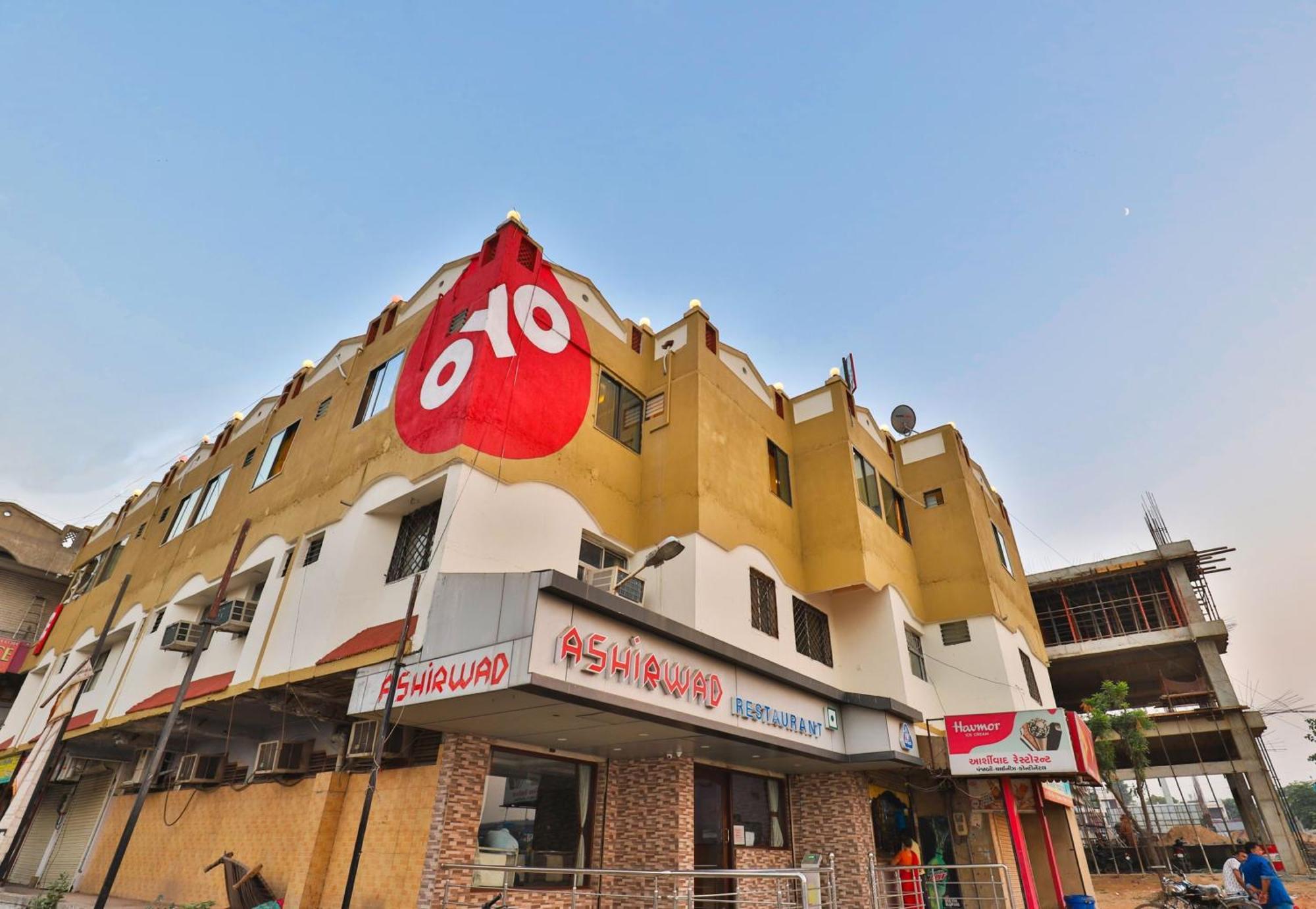 Hotel O Silver Palace Watuwa المظهر الخارجي الصورة